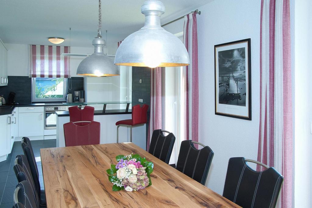 Ferienhaus Emmely Nur Wenige Gehminuten Zum Strand Ruhig Glowe Esterno foto